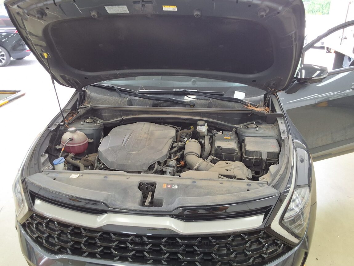 KIA THE ALL NEW SPORTAGE 2.0 DIESEL 2WD SIGNATURE GRAVITY 2022 - zdjęcie 20