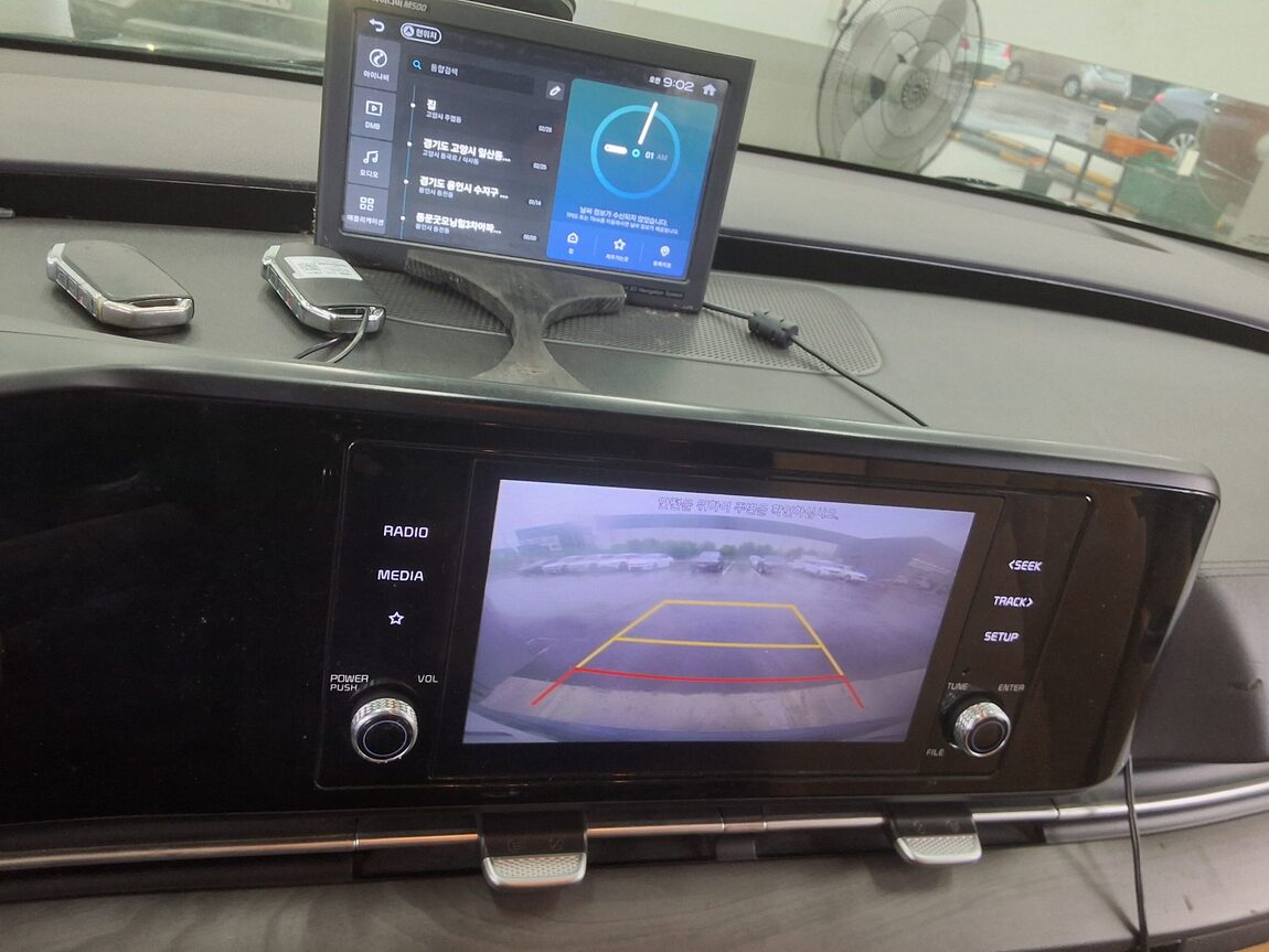 KIA NEW CARNIVAL (KA4) 11-SEATER DIESEL PRESTIGE 2021 - zdjęcie 18