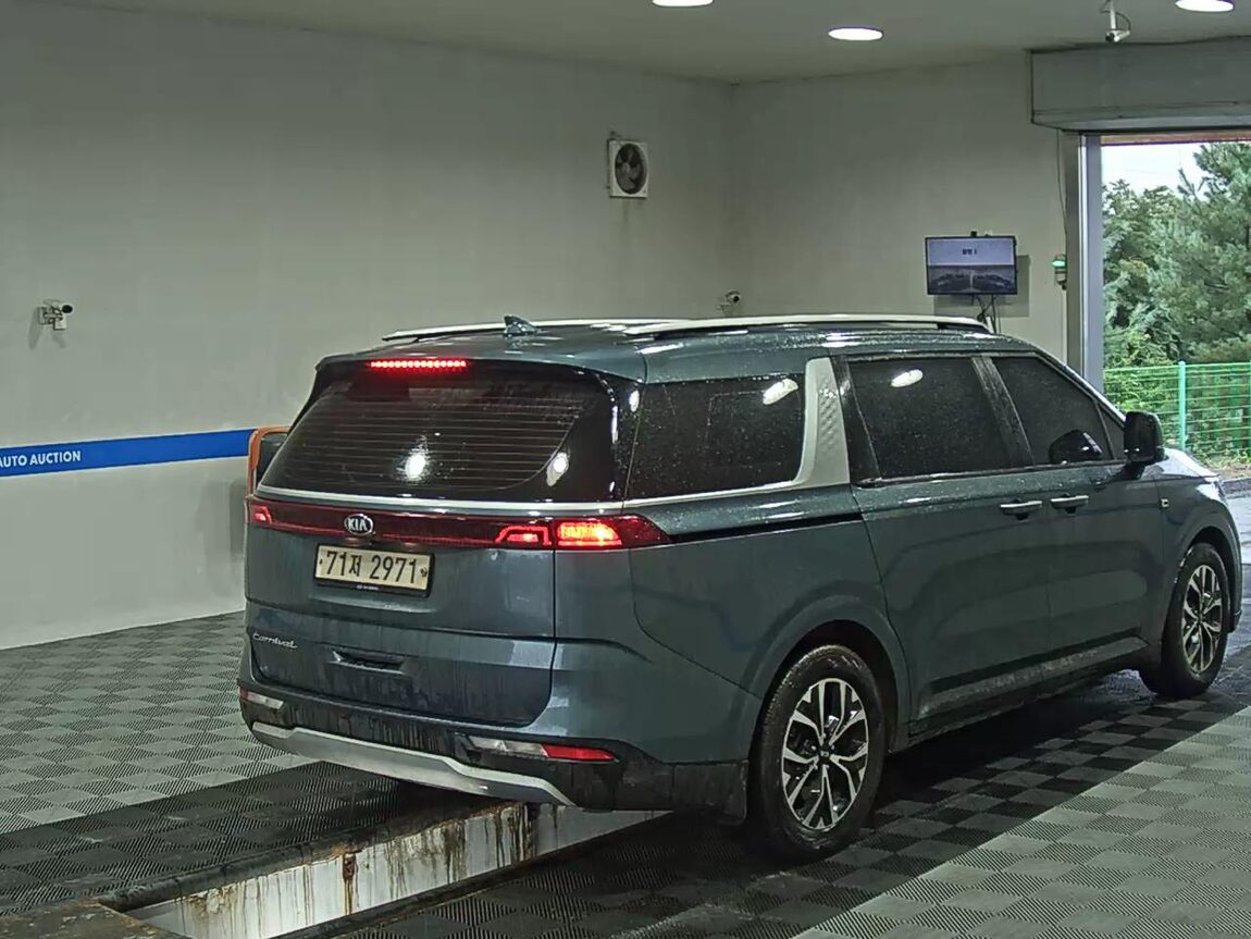 KIA NEW CARNIVAL (KA4) 11-SEATER DIESEL PRESTIGE 2021 - zdjęcie 5