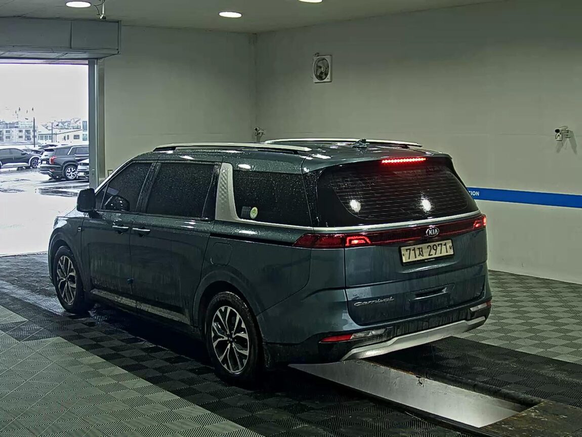 KIA NEW CARNIVAL (KA4) 11-SEATER DIESEL PRESTIGE 2021 - zdjęcie 6