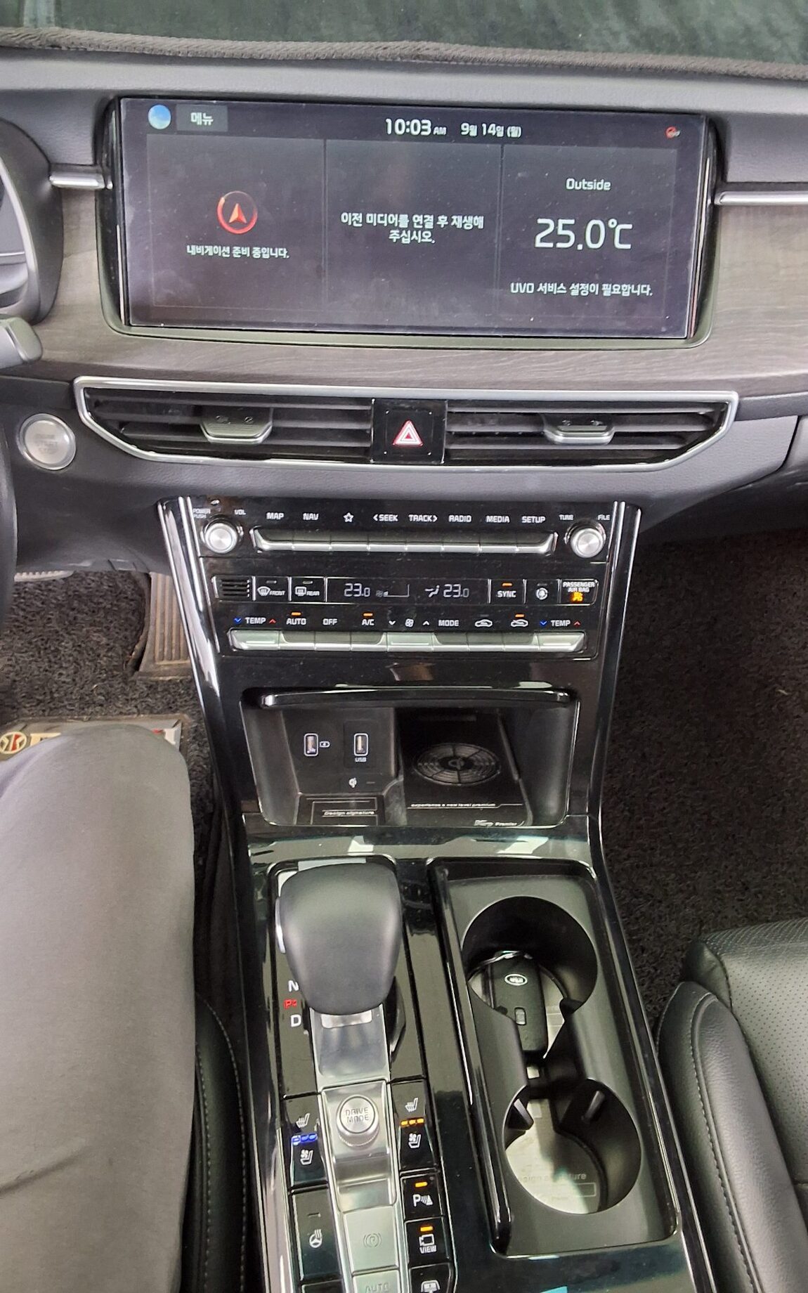 KIA K7 PREMIER 3.0 GDi NOBLESSE 2020 - zdjęcie 18