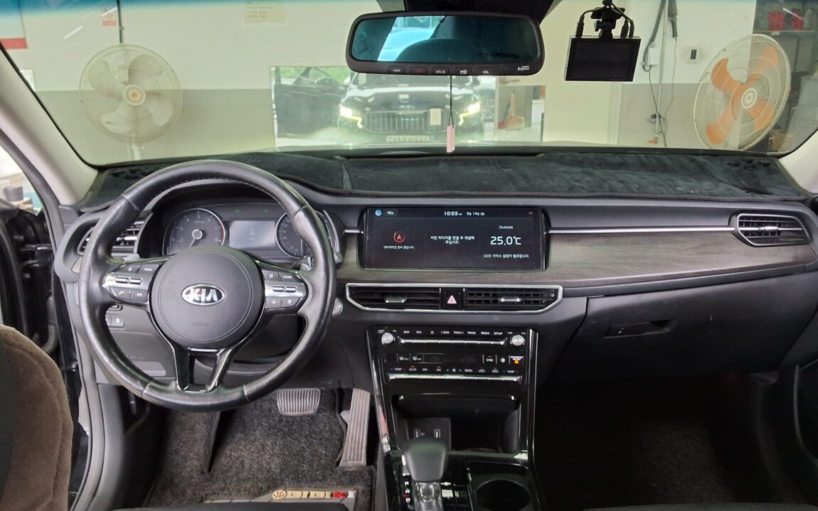 KIA K7 PREMIER 3.0 GDi NOBLESSE 2020 - zdjęcie 11