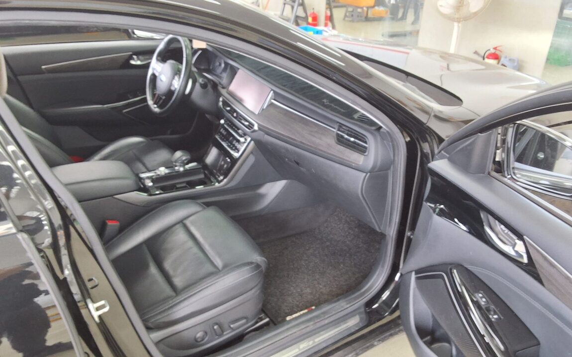 KIA K7 PREMIER 3.0 GDi NOBLESSE 2020 - zdjęcie 14