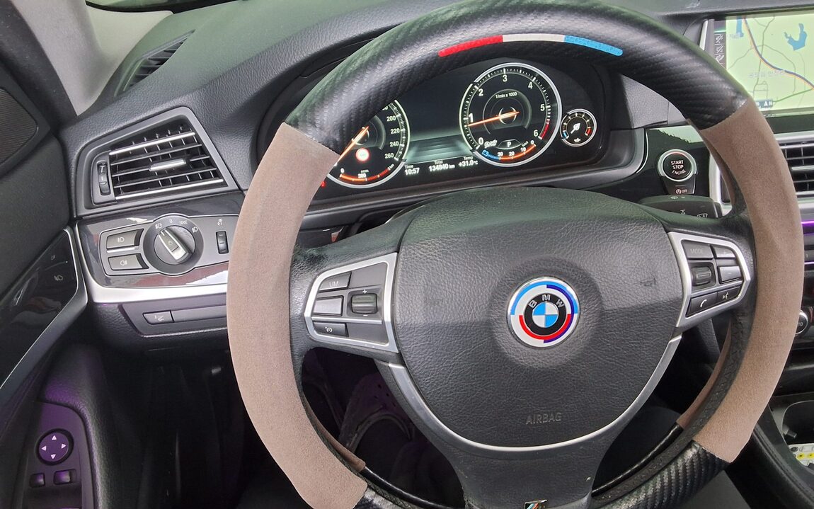 BMW 5 SERIES (6TH GEN) 520d M AERODYNAMIC 2016 - zdjęcie 17