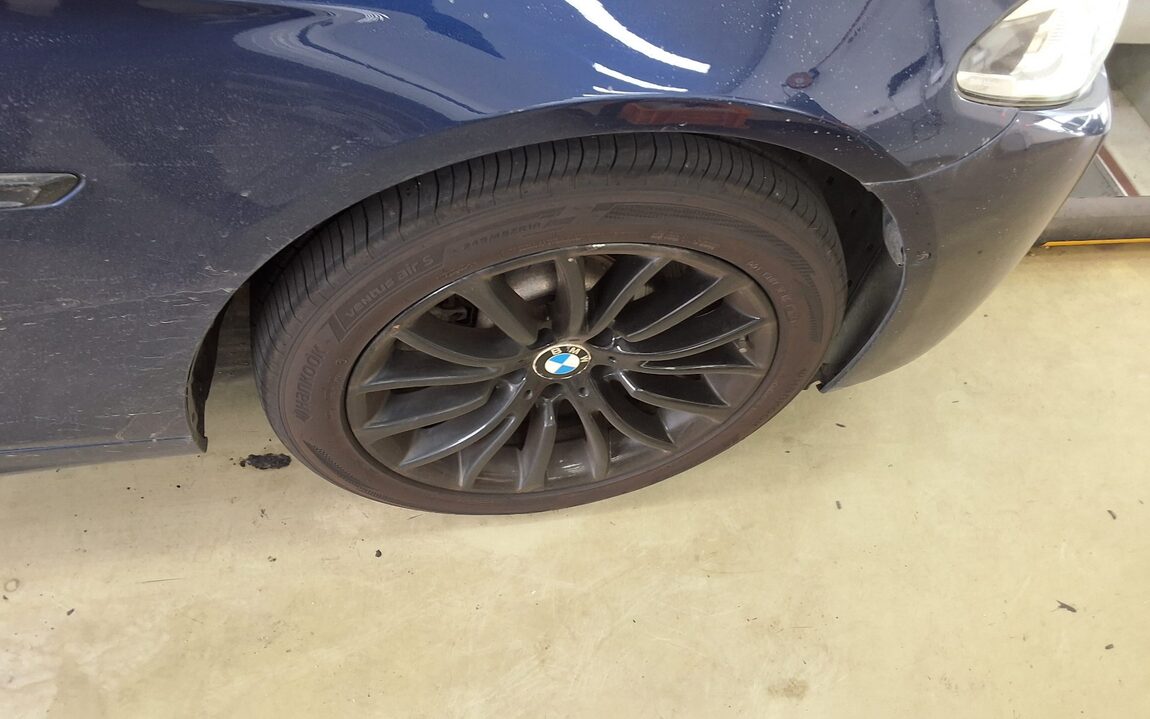 BMW 5 SERIES (6TH GEN) 520d M AERODYNAMIC 2016 - zdjęcie 27
