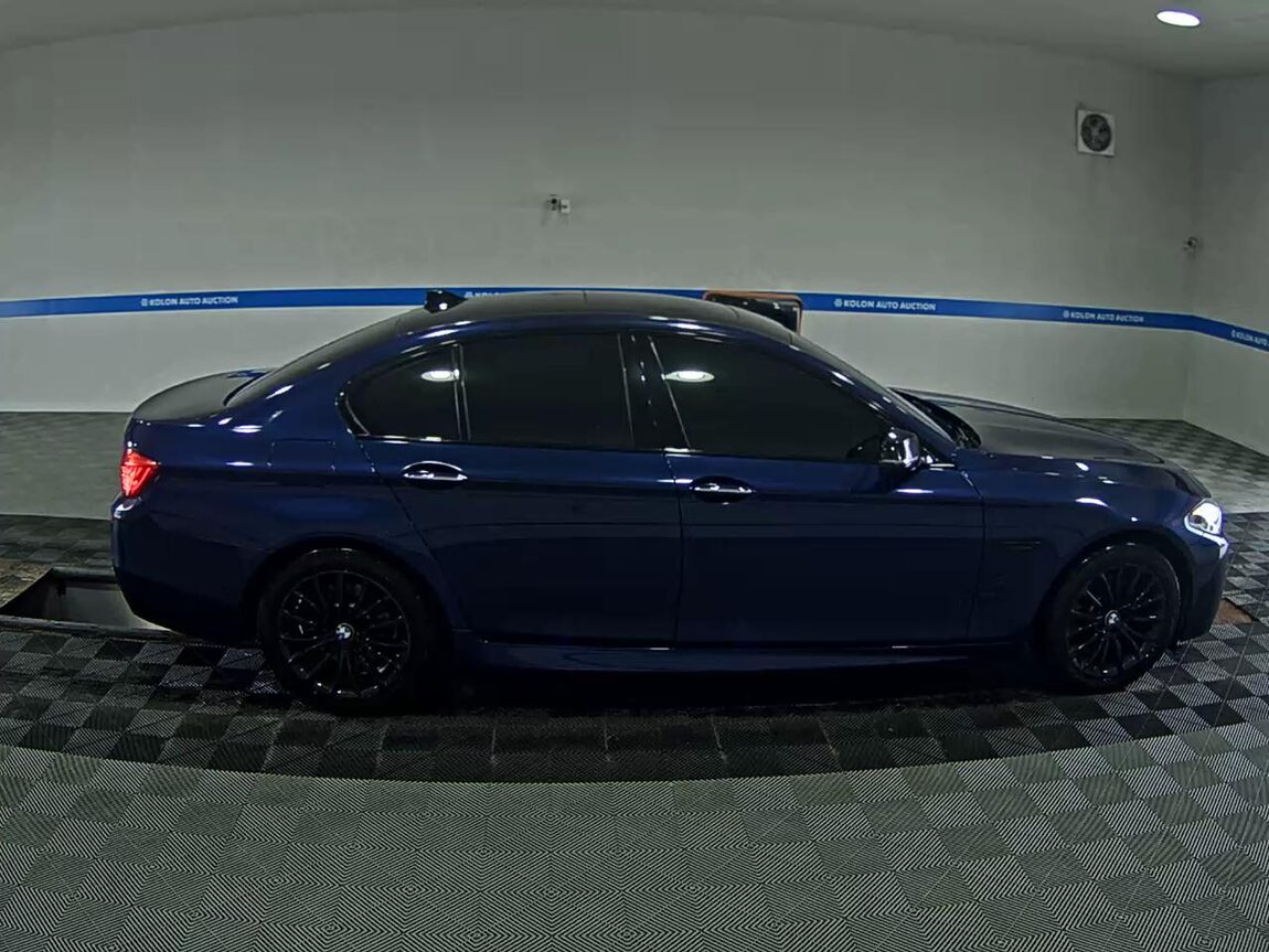 BMW 5 SERIES (6TH GEN) 520d M AERODYNAMIC 2016 - zdjęcie 4
