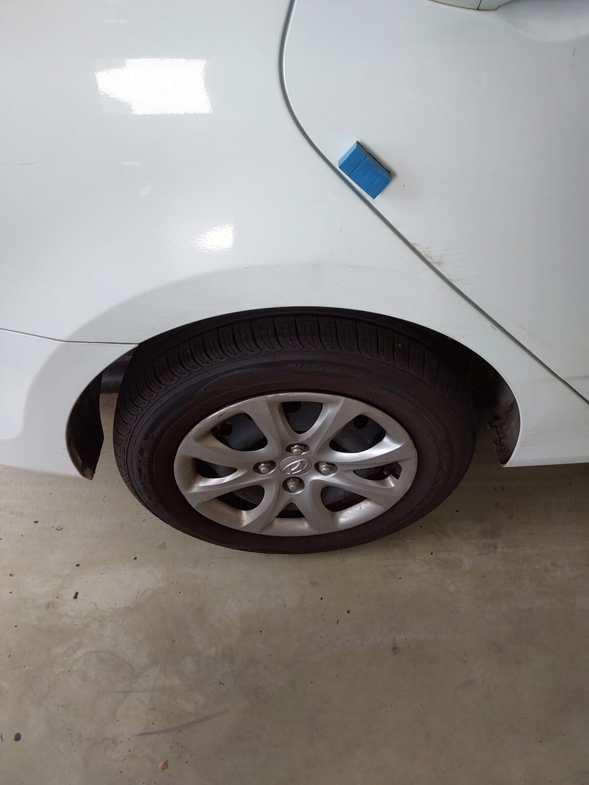 HYUNDAI NEW ACCENT 1.4 VVT SMART 2014 - zdjęcie 23