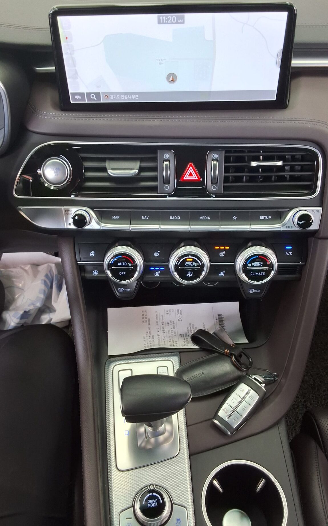 GENESIS THE NEW G70 GASOLINE 2.0T 2WD BASE MODEL 2021 - zdjęcie 18