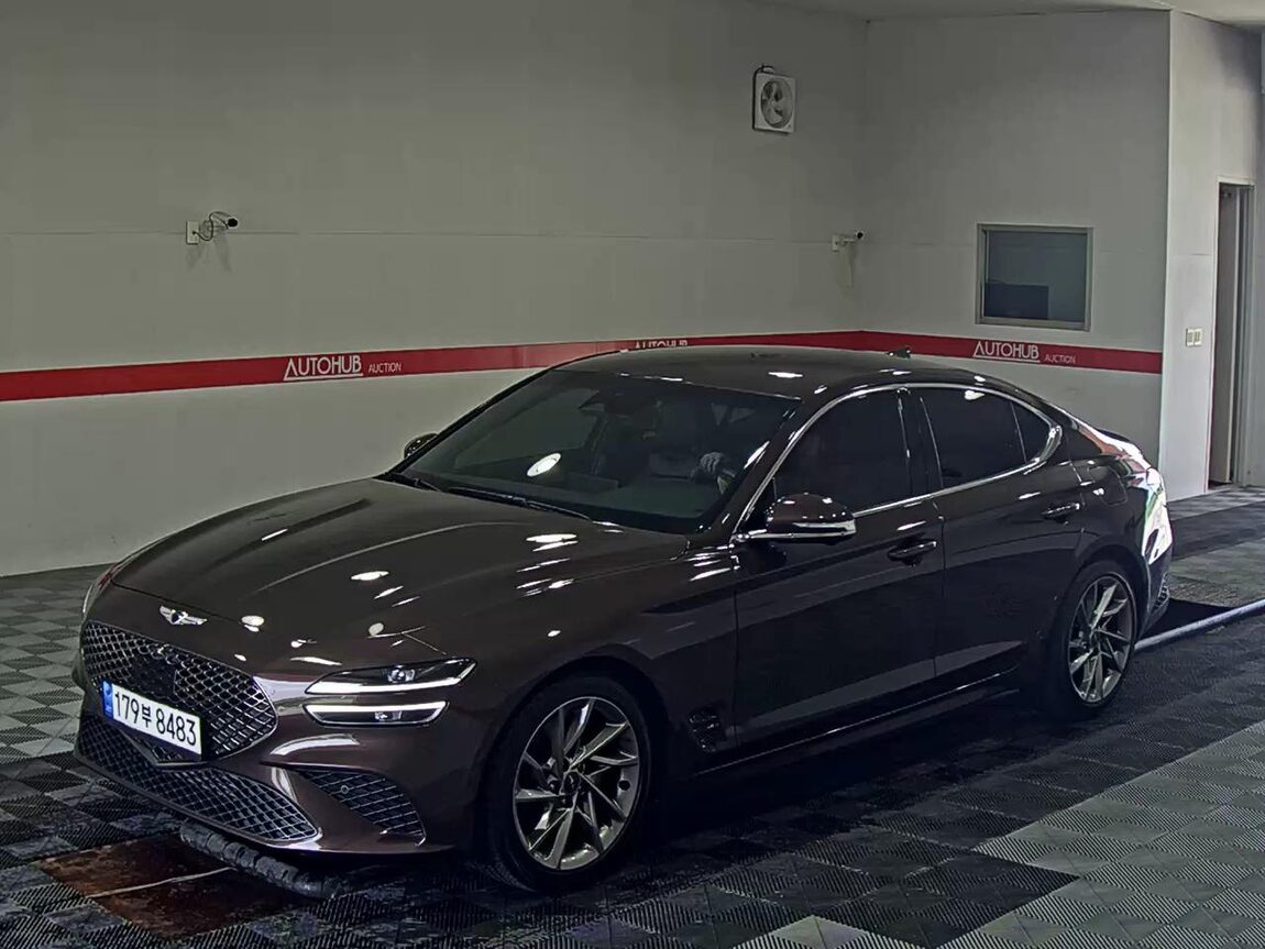 GENESIS THE NEW G70 GASOLINE 2.0T 2WD BASE MODEL 2021 - zdjęcie 2