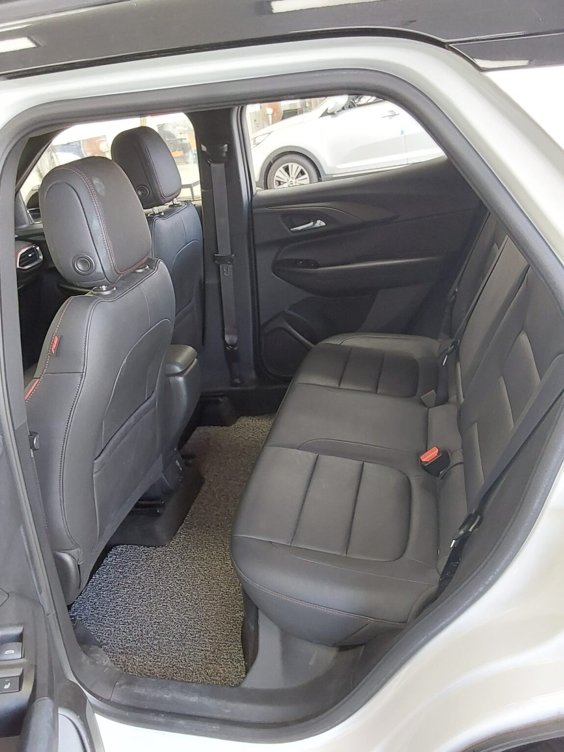 CHEVROLET (DAEWOO) TRAILBLAZER 1.35 GASOLINE RS 2022 - zdjęcie 12