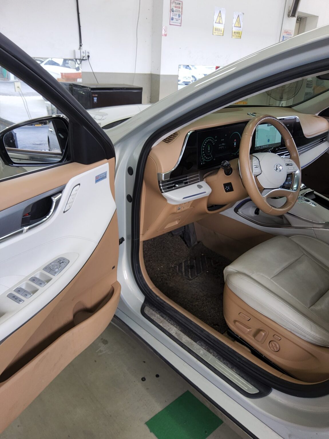 HYUNDAI THE NEW GRANDEUR IG HYBRID 2.4 HEV CALLIGRAPHY 2022 - zdjęcie 10