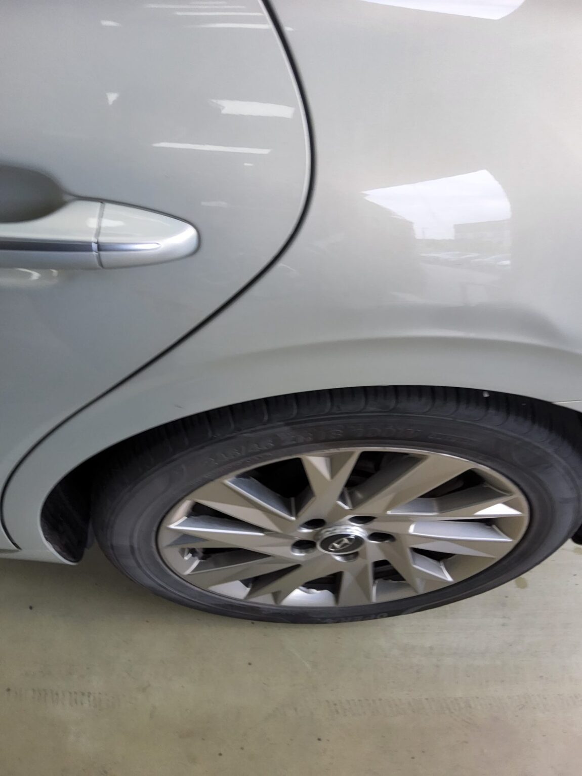 HYUNDAI THE NEW GRANDEUR IG HYBRID 2.4 HEV CALLIGRAPHY 2022 - zdjęcie 22