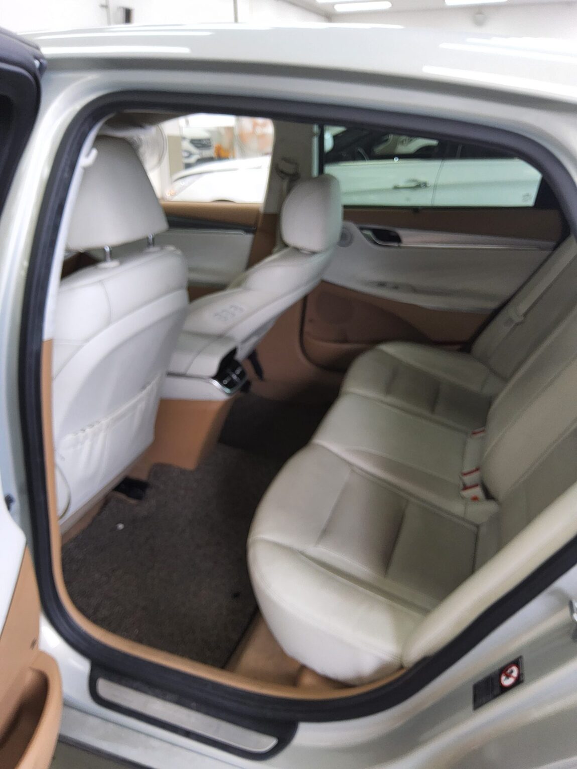 HYUNDAI THE NEW GRANDEUR IG HYBRID 2.4 HEV CALLIGRAPHY 2022 - zdjęcie 12