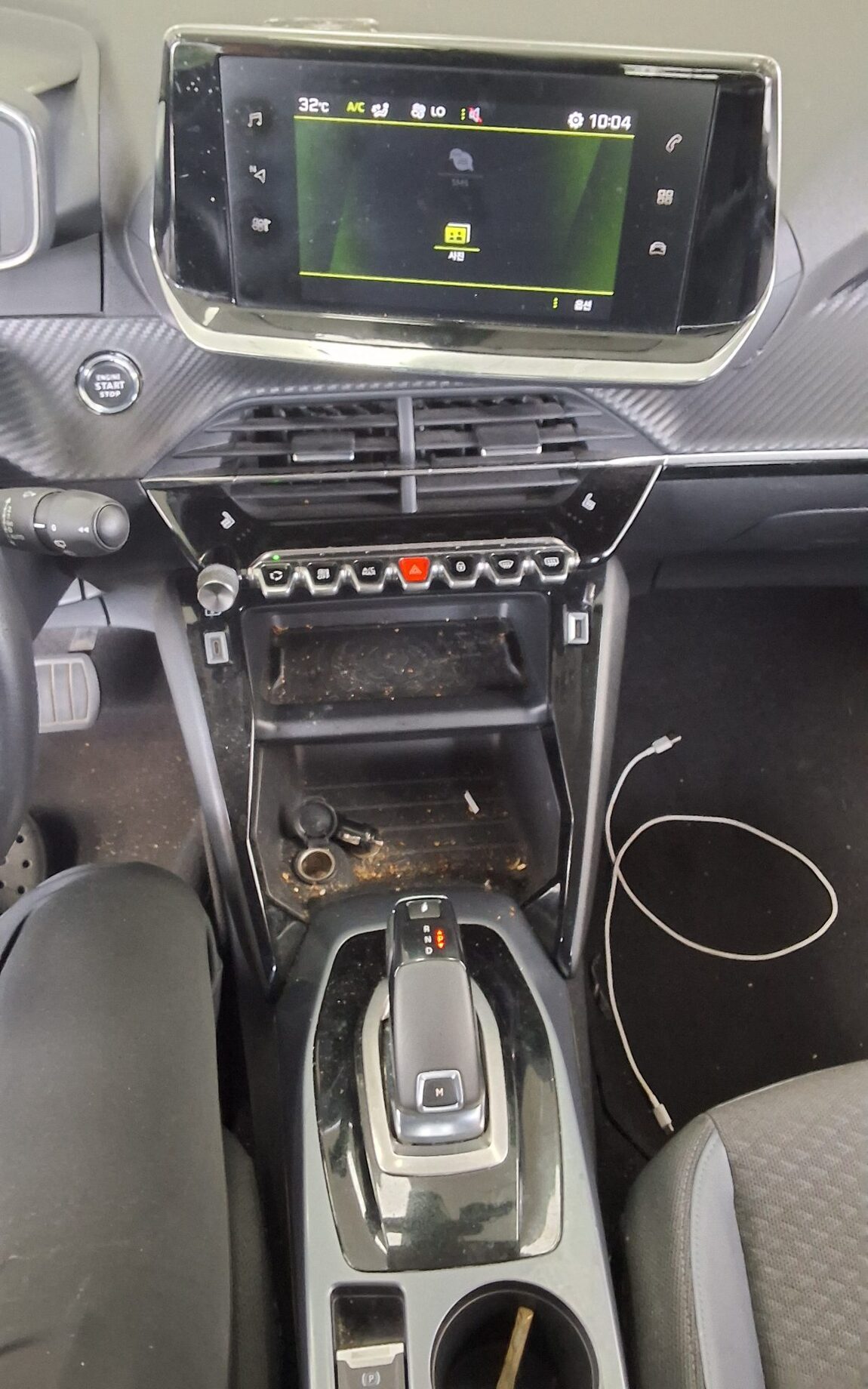 PEUGEOT 2008 (2ND GEN) 1.5 BlueHDi ALLURE 2021 - zdjęcie 18