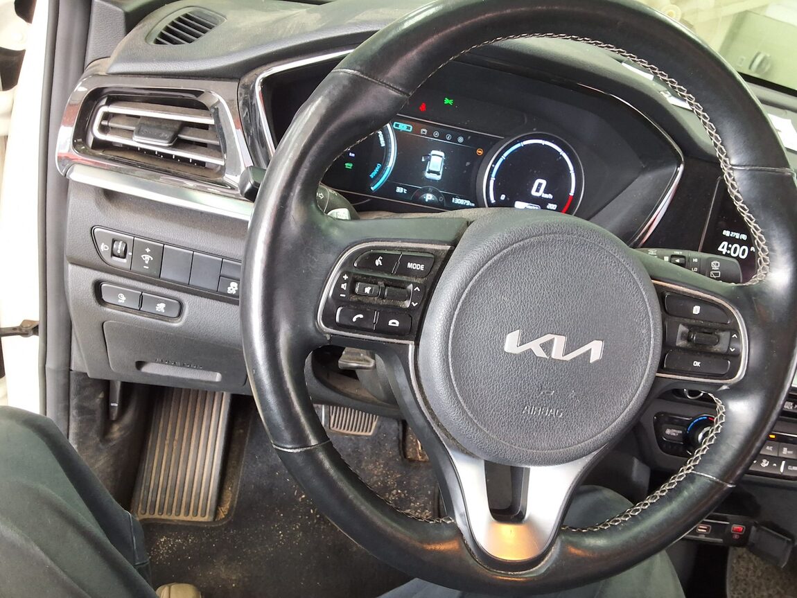 KIA NIRO PLUS AIR 2023 - zdjęcie 22