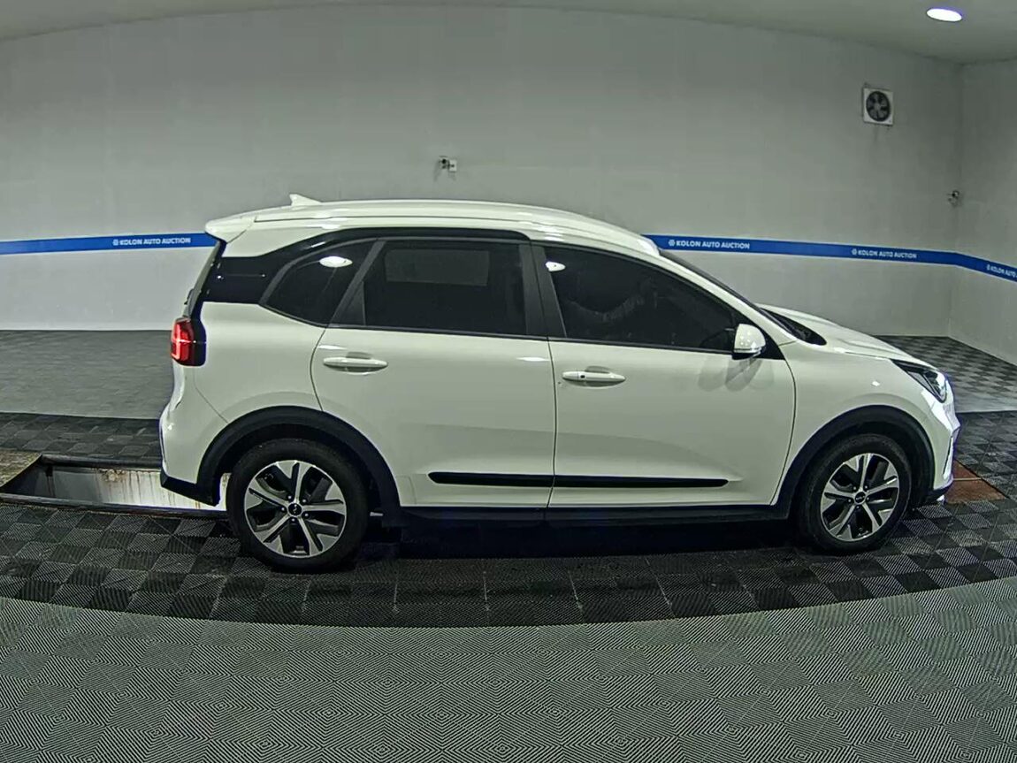 KIA NIRO PLUS AIR 2023 - zdjęcie 4