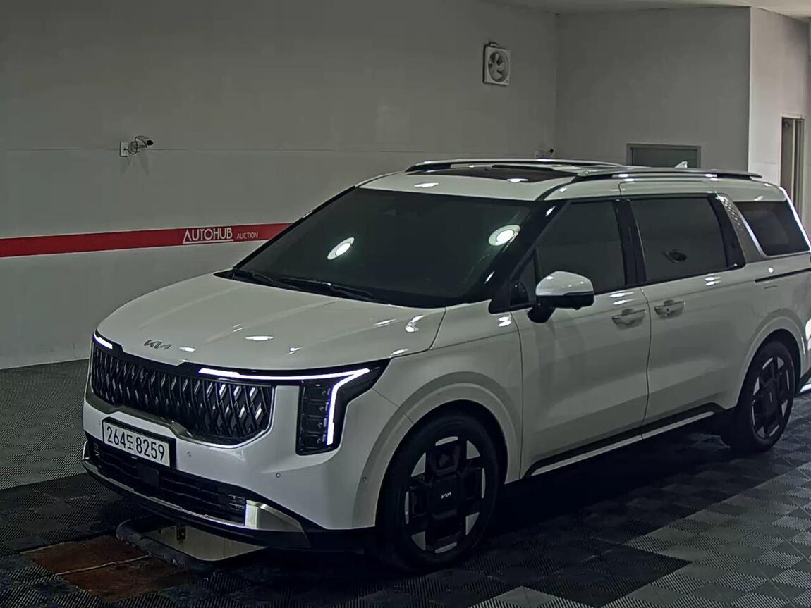 KIA THE NEW CARNIVAL (KA4) 9-SEATER DIESEL SIGNATURE 2024 - zdjęcie 2