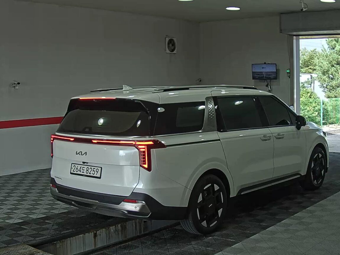 KIA THE NEW CARNIVAL (KA4) 9-SEATER DIESEL SIGNATURE 2024 - zdjęcie 5