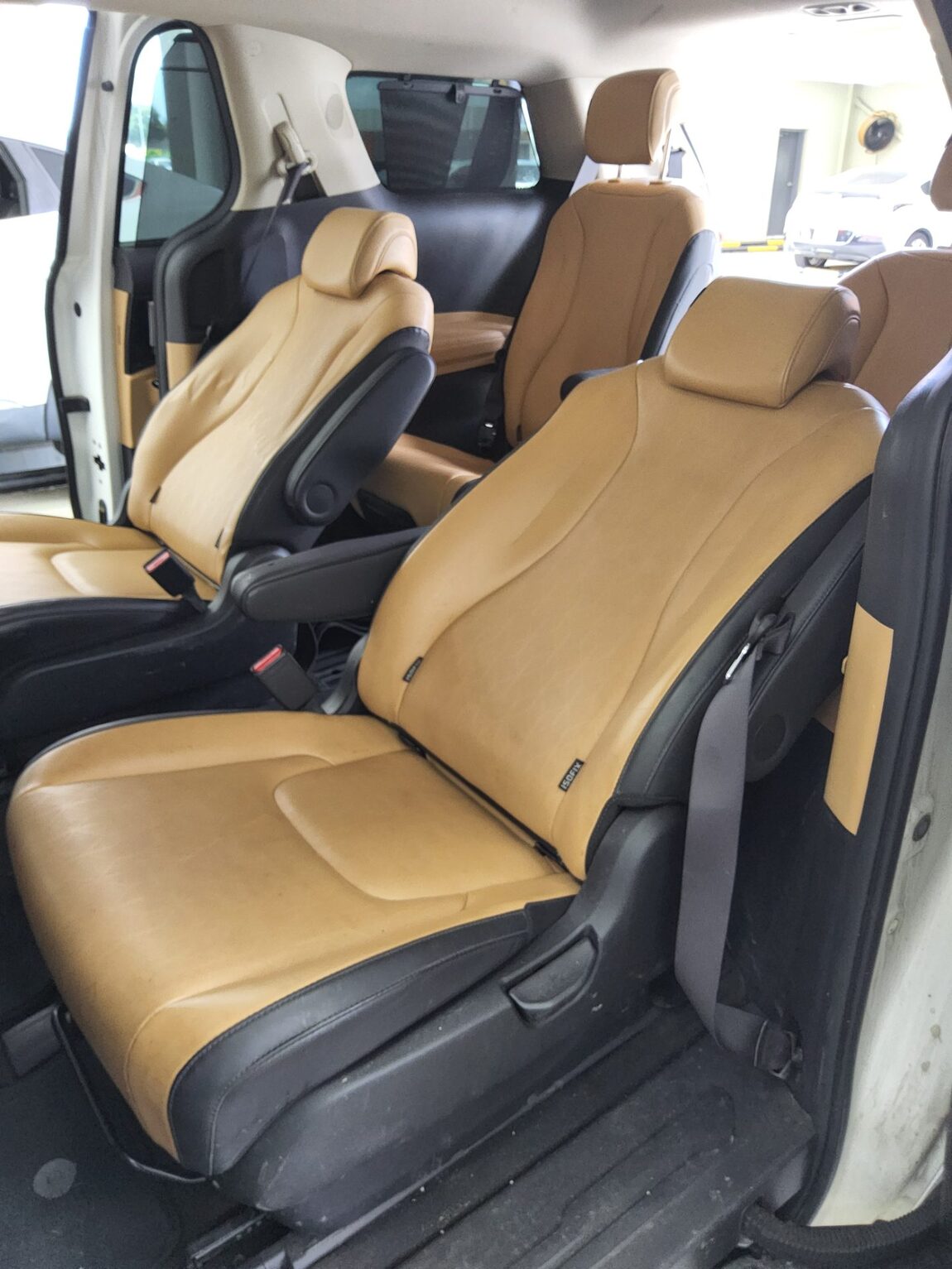 KIA NEW CARNIVAL (KA4) 9-SEATER DIESEL NOBLESSE 2023 - zdjęcie 12