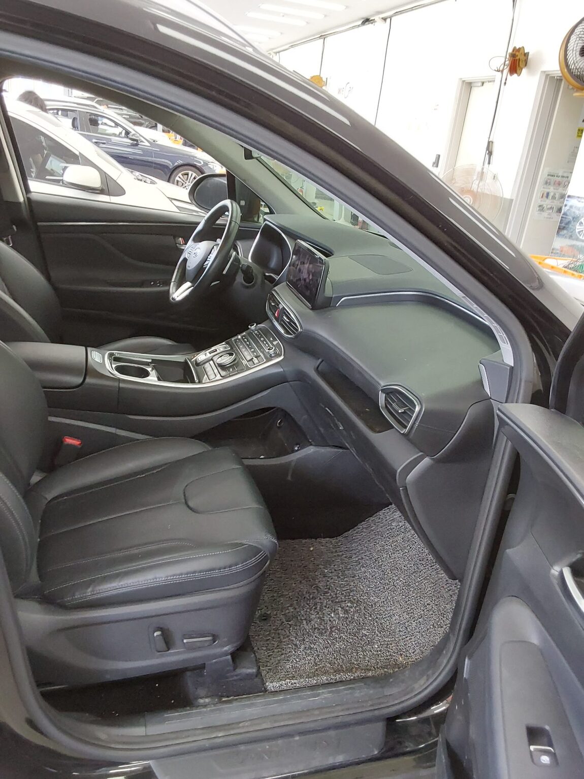 HYUNDAI THE NEW SANTA FE DIESEL 2.2 2WD PRESTIGE 2022 - zdjęcie 14