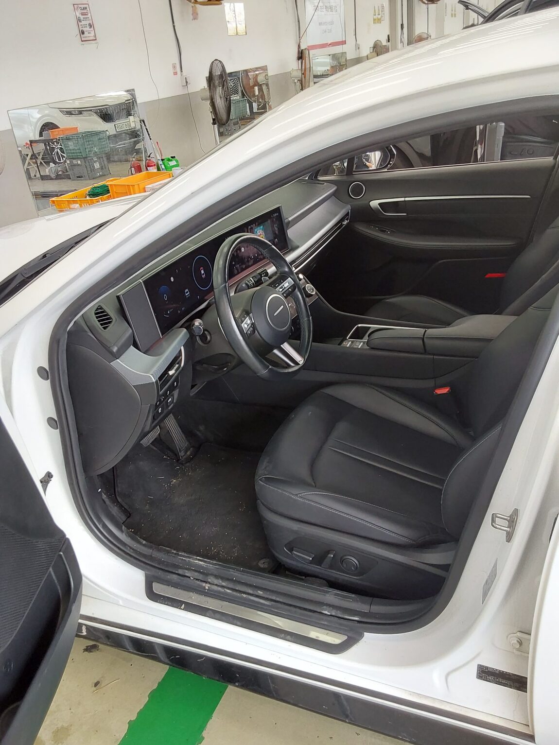 HYUNDAI SONATA THE EDGE GASOLINE 2.0 PREMIUM 2024 - zdjęcie 10