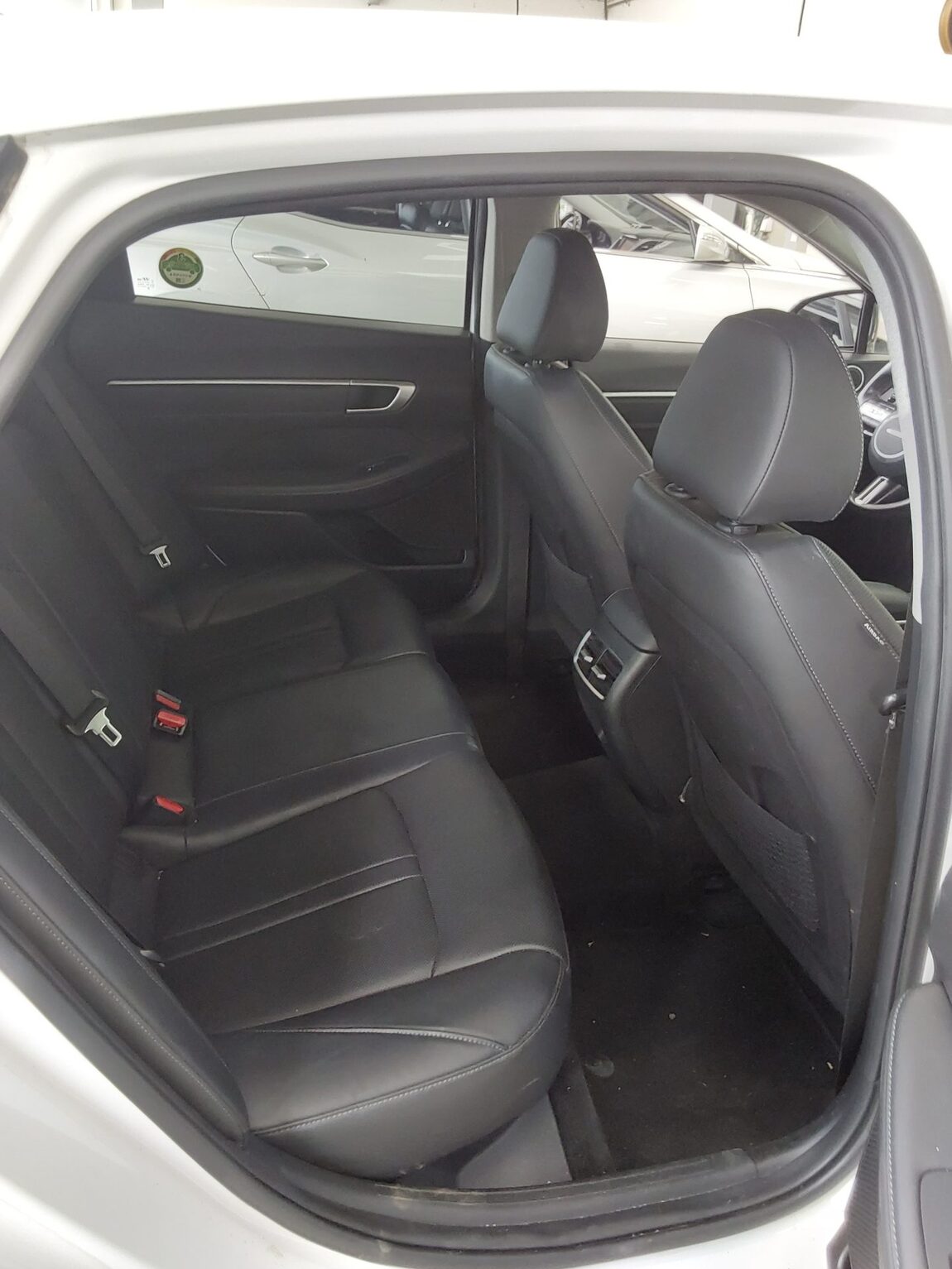 HYUNDAI SONATA THE EDGE GASOLINE 2.0 PREMIUM 2024 - zdjęcie 13