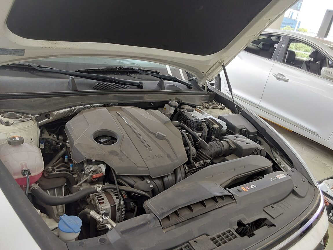 HYUNDAI SONATA THE EDGE GASOLINE 2.0 PREMIUM 2024 - zdjęcie 18