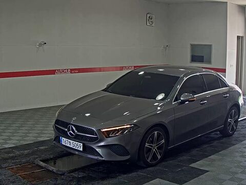 MERCEDES-BENZ A-CLASS (4TH GEN) A220 SEDAN 2024 - aukcja, lot SC-01M2MQB87KV4HZCYP942HHH392