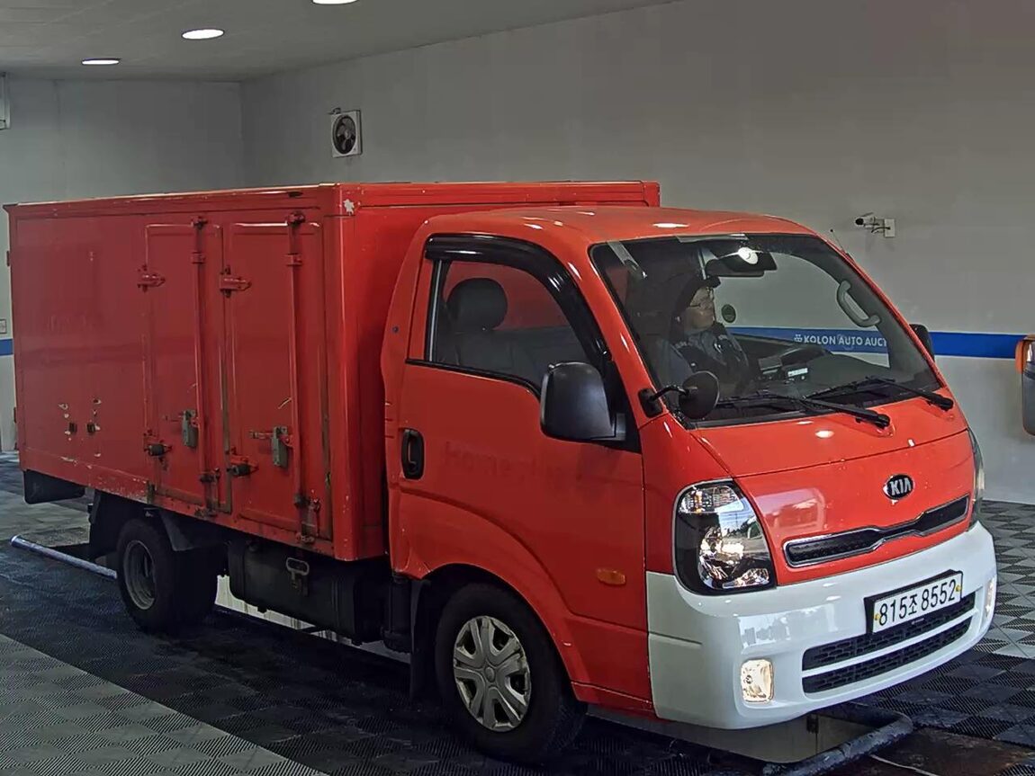 KIA BONGO III CARGO CRDi STANDARD CAB EXTRA LONG WHEELBASE 2019 - zdjęcie 3