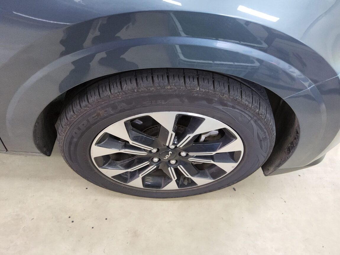 KIA NEW CARNIVAL (KA4) 9-SEATER GASOLINE NOBLESSE 2023 - zdjęcie 24