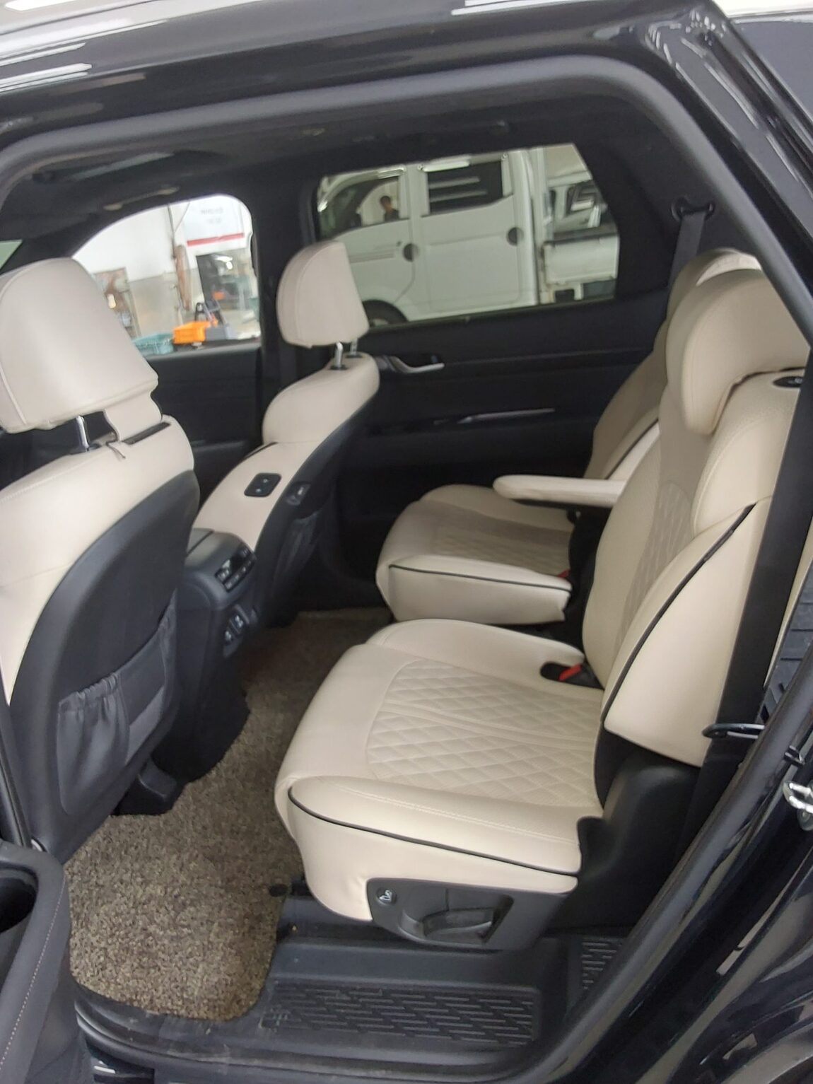 HYUNDAI PALISADE 3.8 GASOLINE AWD PRESTIGE 2019 - zdjęcie 12