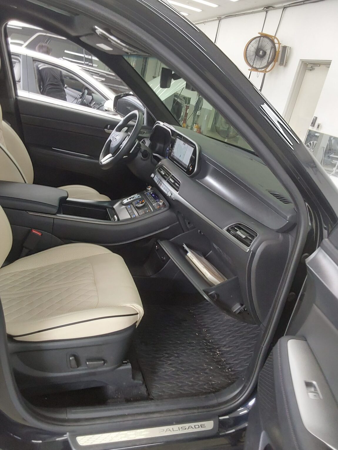 HYUNDAI PALISADE 3.8 GASOLINE AWD PRESTIGE 2019 - zdjęcie 14