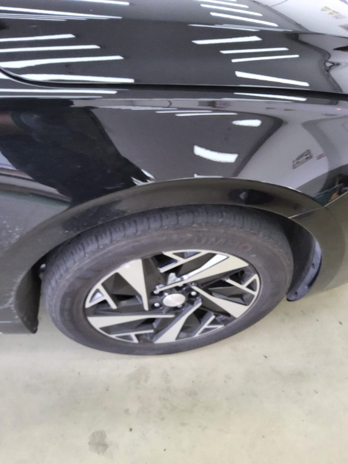 HYUNDAI THE NEW GRANDEUR IG HYBRID 2.4 HEV LE BLANC 2023 - zdjęcie 21