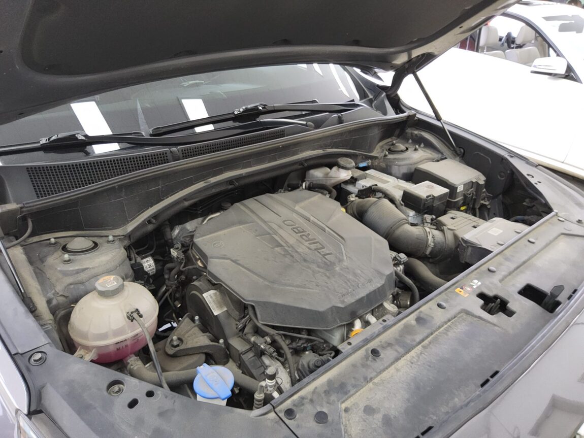 HYUNDAI THE NEW SANTA FE DIESEL 2.2 2WD PREMIUM 2021 - zdjęcie 18