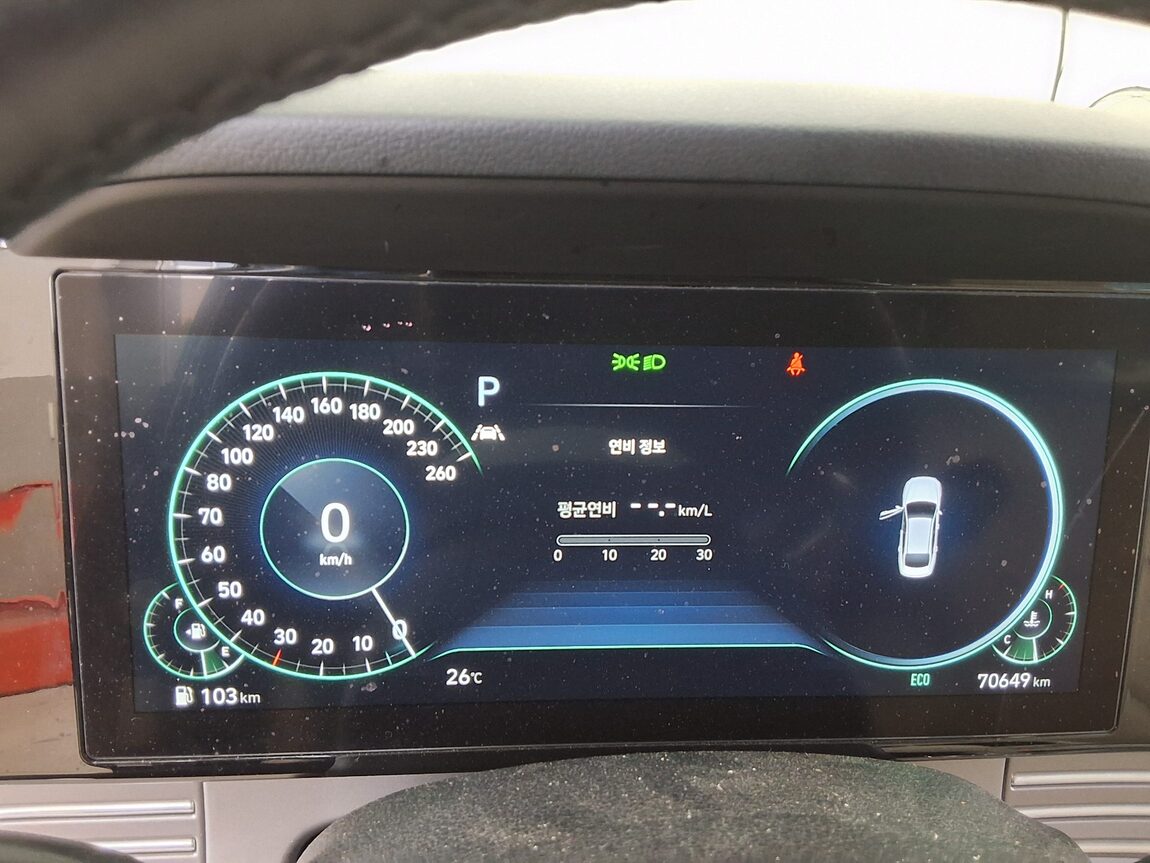 HYUNDAI THE NEW GRANDEUR IG GASOLINE 2.5 LE BLANC 2022 - zdjęcie 9