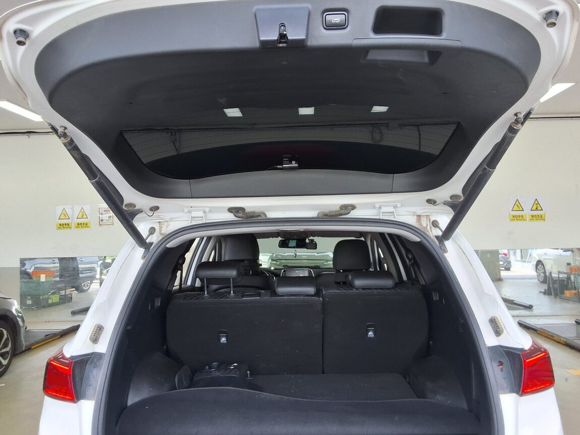 HYUNDAI SANTA FE (TM) R2.0 4WD EXCLUSIVE 2019 - zdjęcie 15