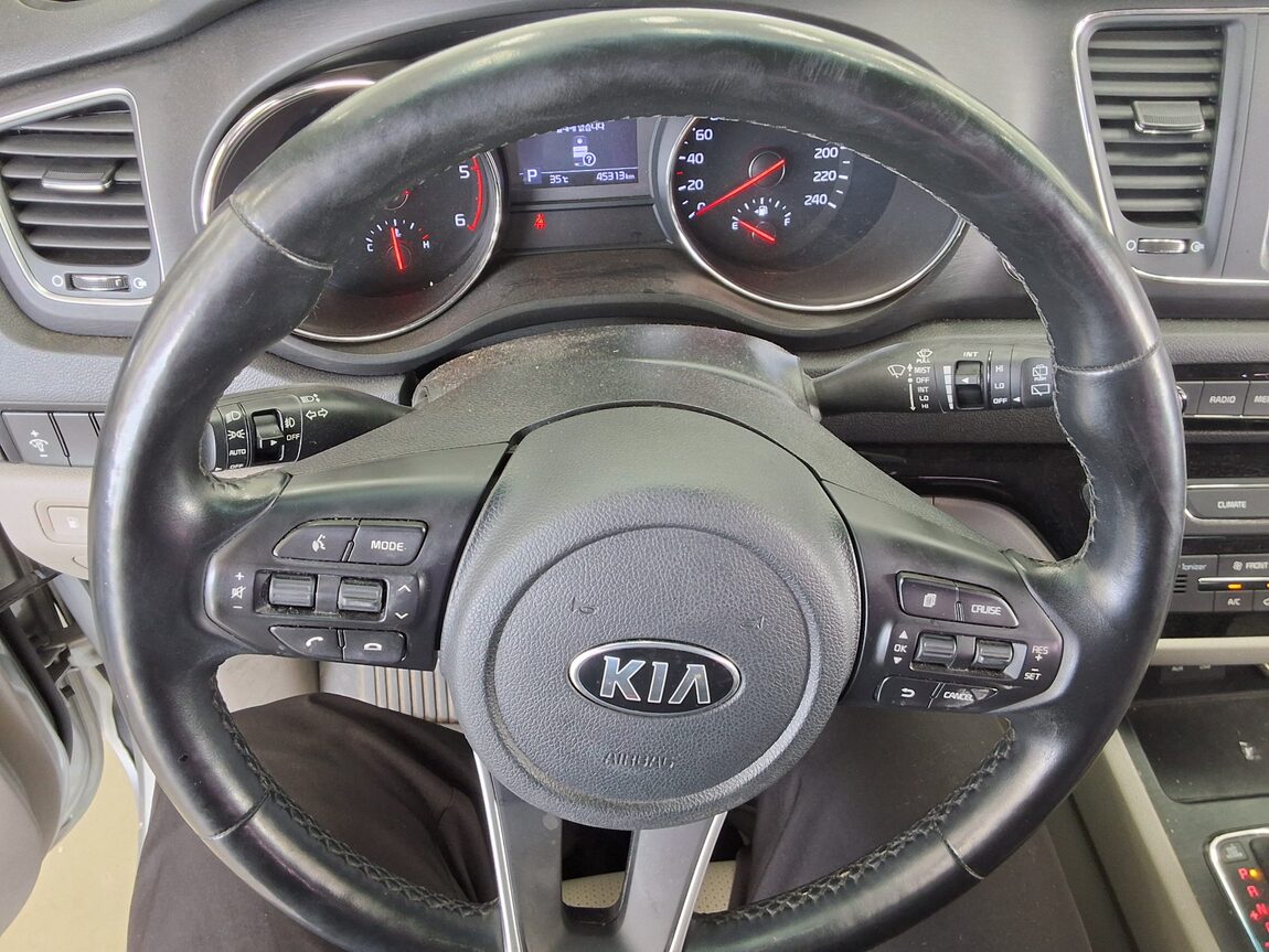KIA THE NEW CARNIVAL 9-SEATER DIESEL LUXURY 2020 - zdjęcie 20