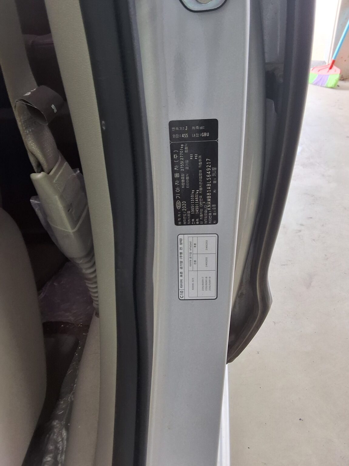KIA THE NEW CARNIVAL 9-SEATER DIESEL LUXURY 2020 - zdjęcie 16