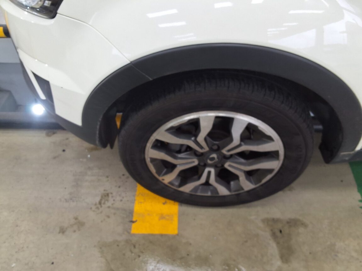 KG MOBILITY (SSANGYONG) NEW KORANDO C 2.2 2WD EXTREME 2016 - zdjęcie 19