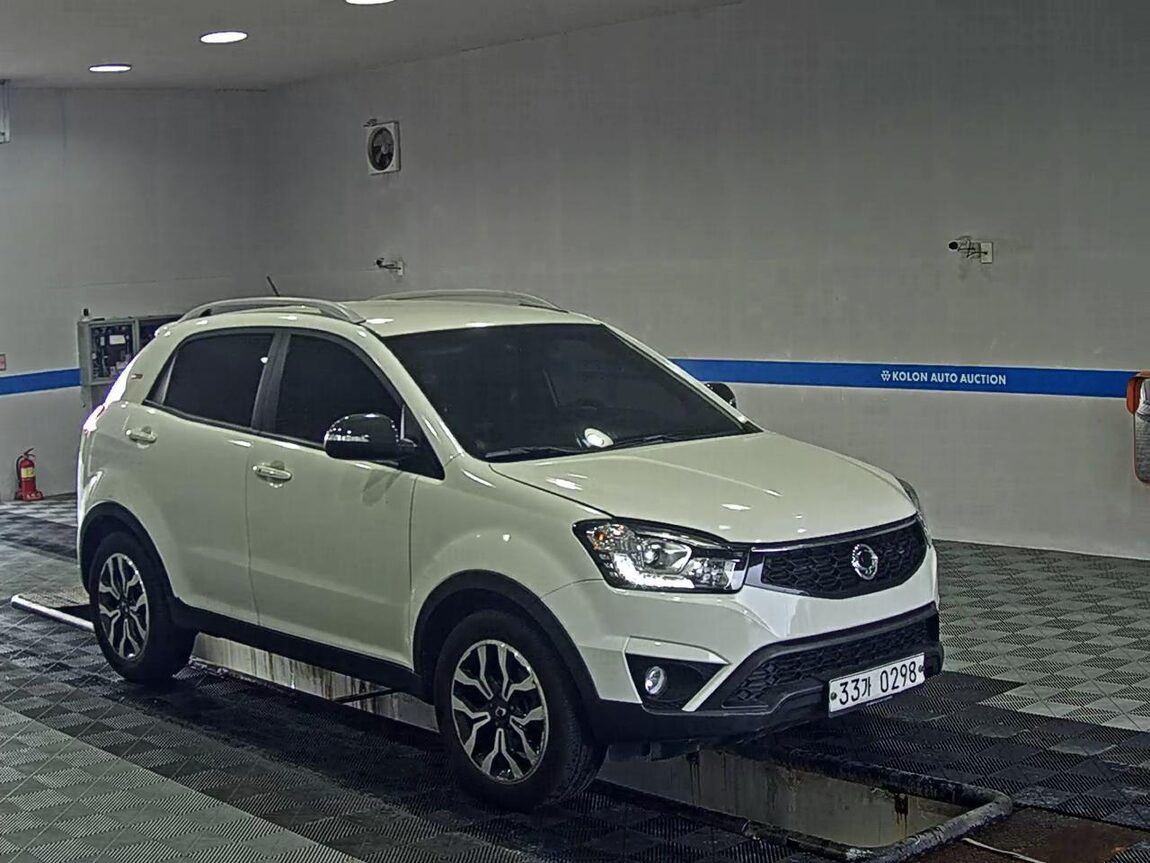 KG MOBILITY (SSANGYONG) NEW KORANDO C 2.2 2WD EXTREME 2016 - zdjęcie 3