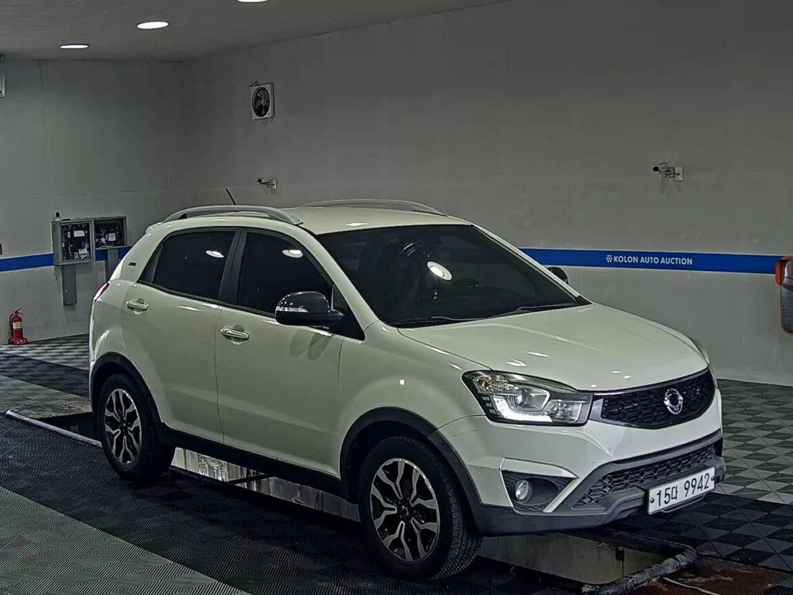 KG MOBILITY (SSANGYONG) NEW KORANDO C 2.2 2WD EXTREME 2016 - zdjęcie 3