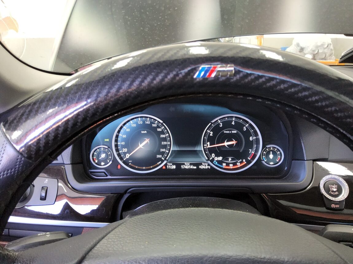 BMW 5 SERIES (6TH GEN) 528i 2013 - zdjęcie 9