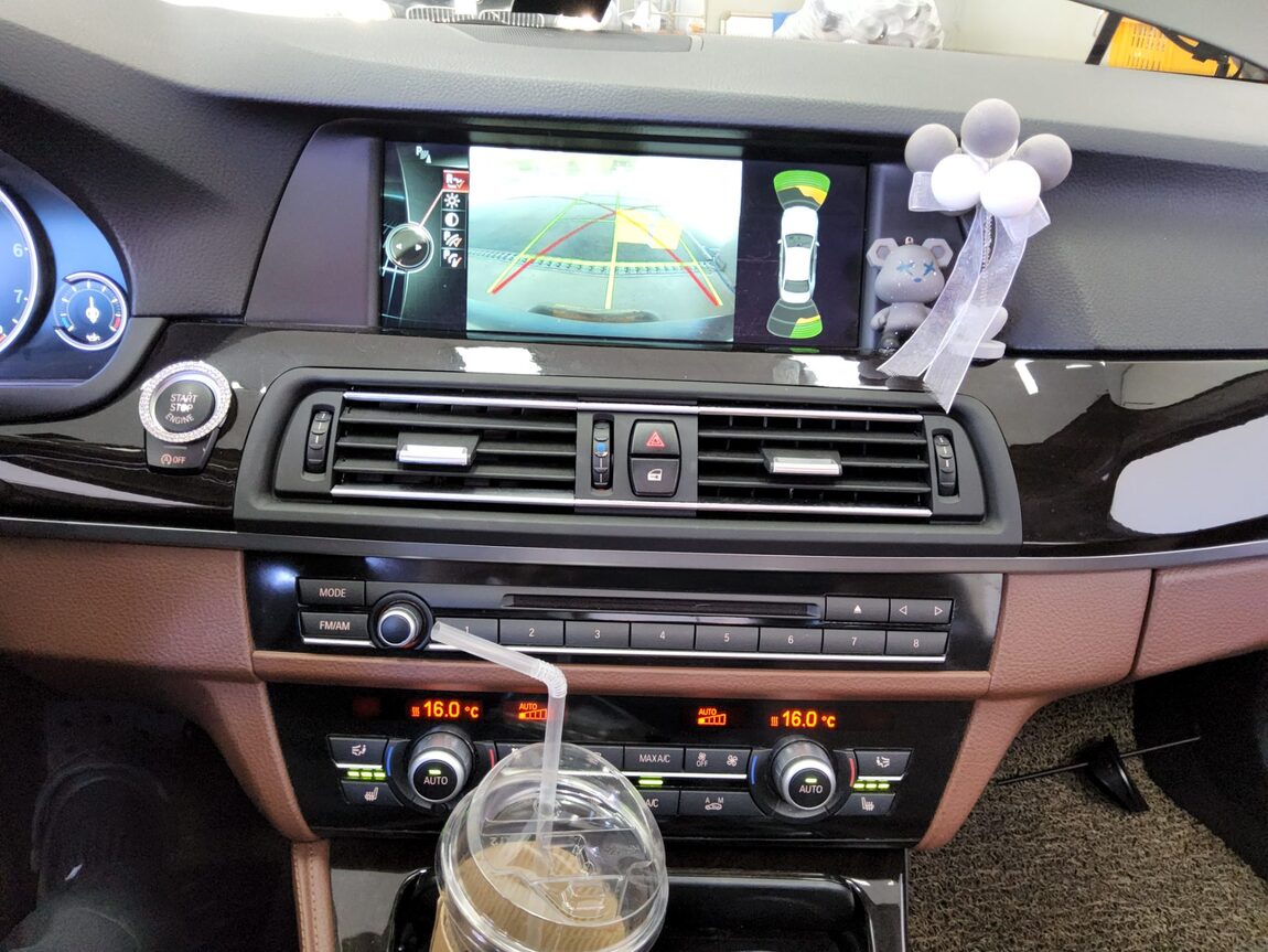 BMW 5 SERIES (6TH GEN) 528i 2013 - zdjęcie 18