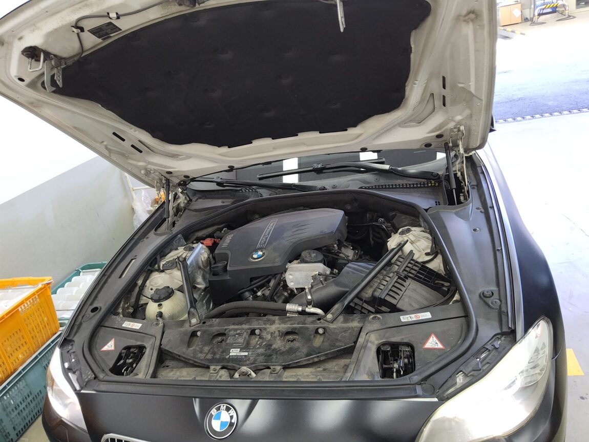 BMW 5 SERIES (6TH GEN) 528i 2013 - zdjęcie 22