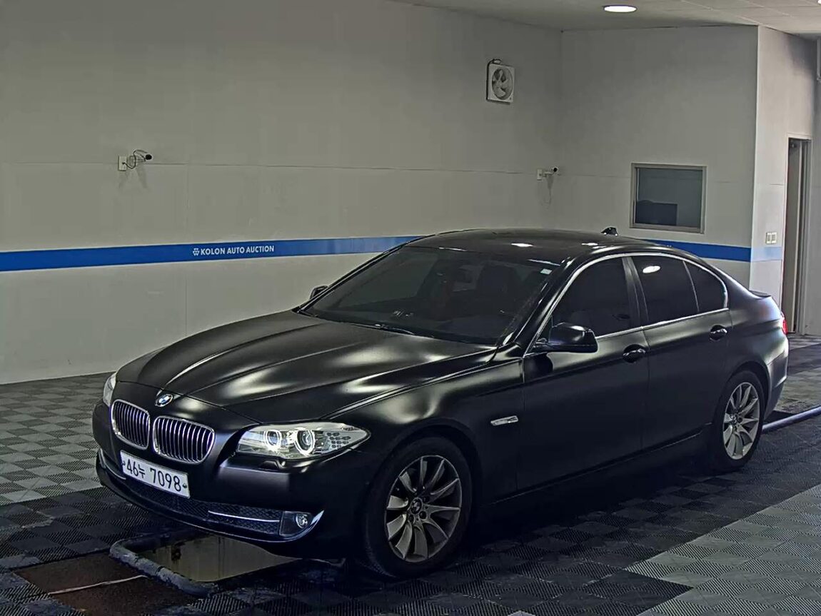 BMW 5 SERIES (6TH GEN) 528i 2013 - zdjęcie 2