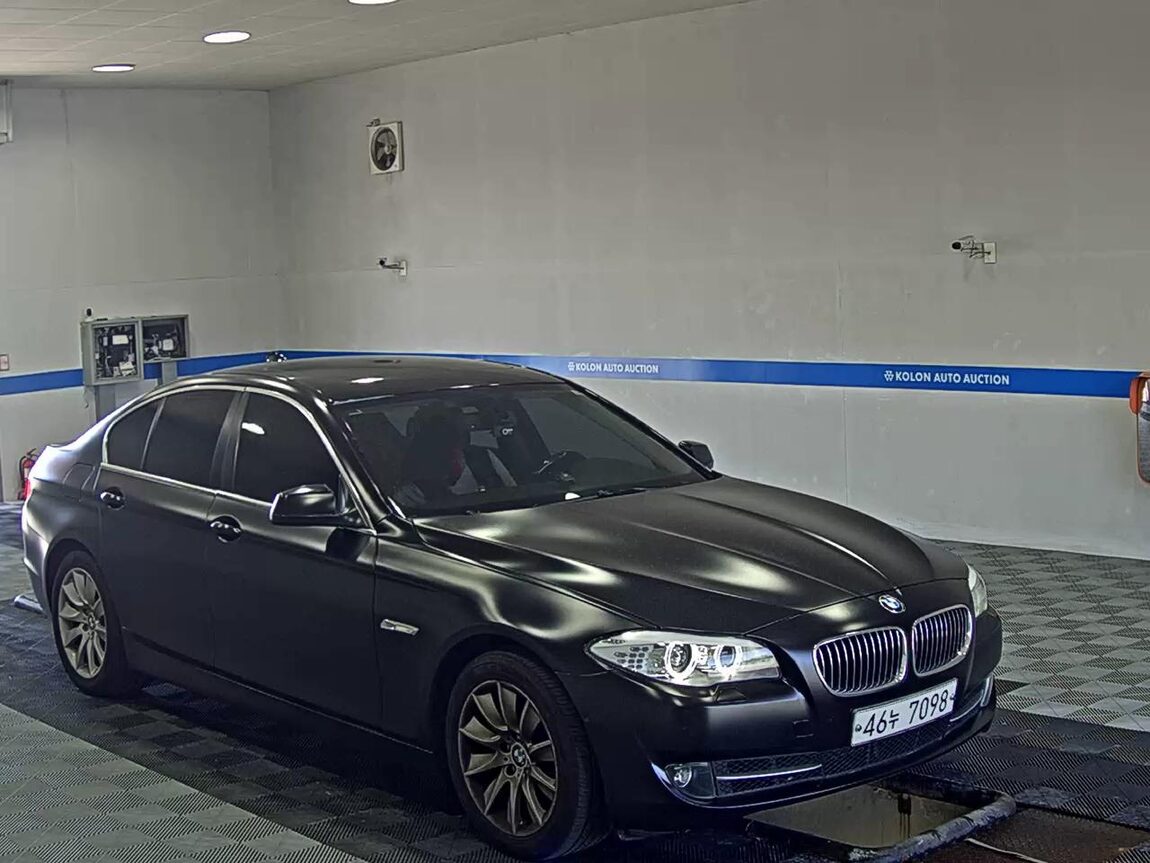 BMW 5 SERIES (6TH GEN) 528i 2013 - zdjęcie 3