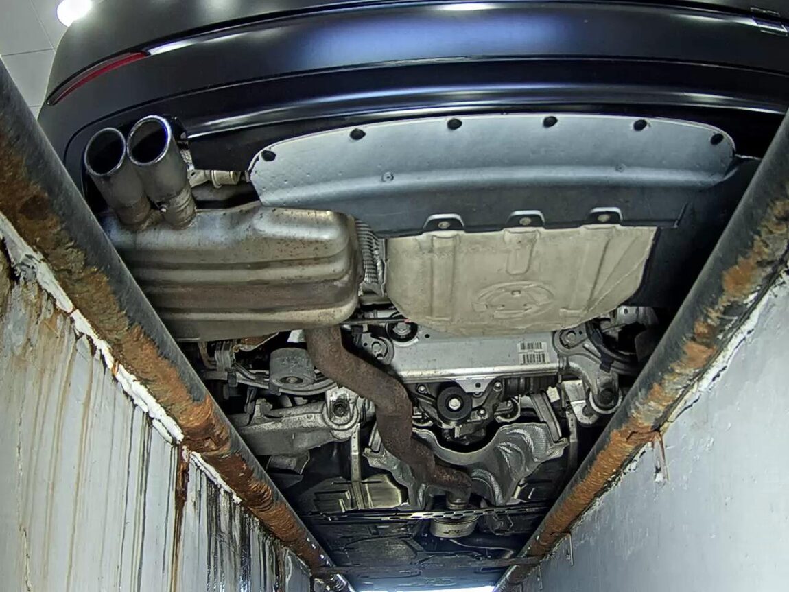 BMW 5 SERIES (6TH GEN) 528i 2013 - zdjęcie 8