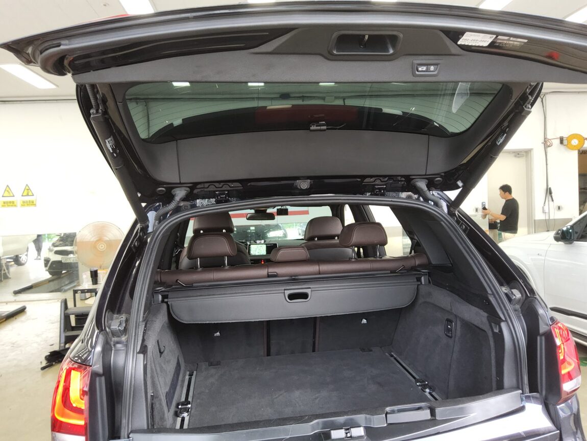 BMW X5 (3RD GEN) M50d xDRIVE 2015 - zdjęcie 15