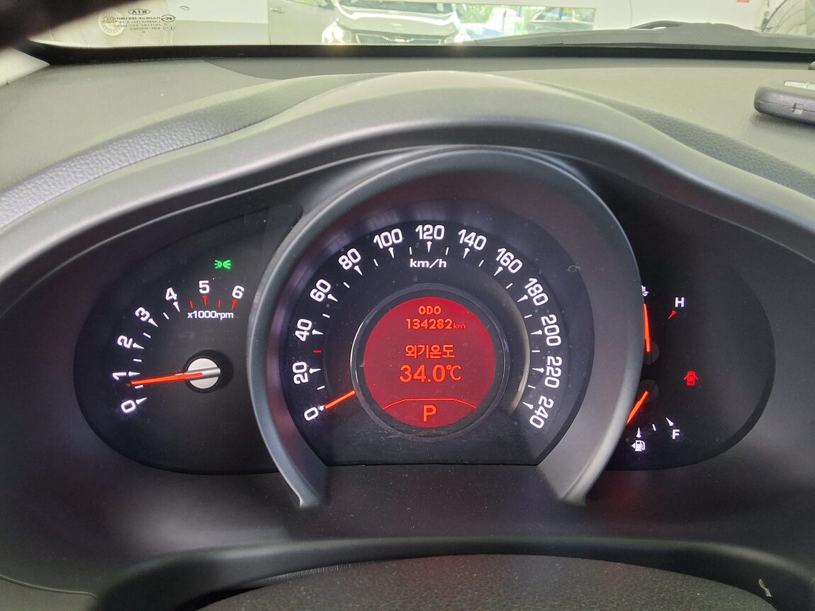 KIA SPORTAGE R DIESEL R2.0 2WD TLX PREMIUM 2011 - zdjęcie 9