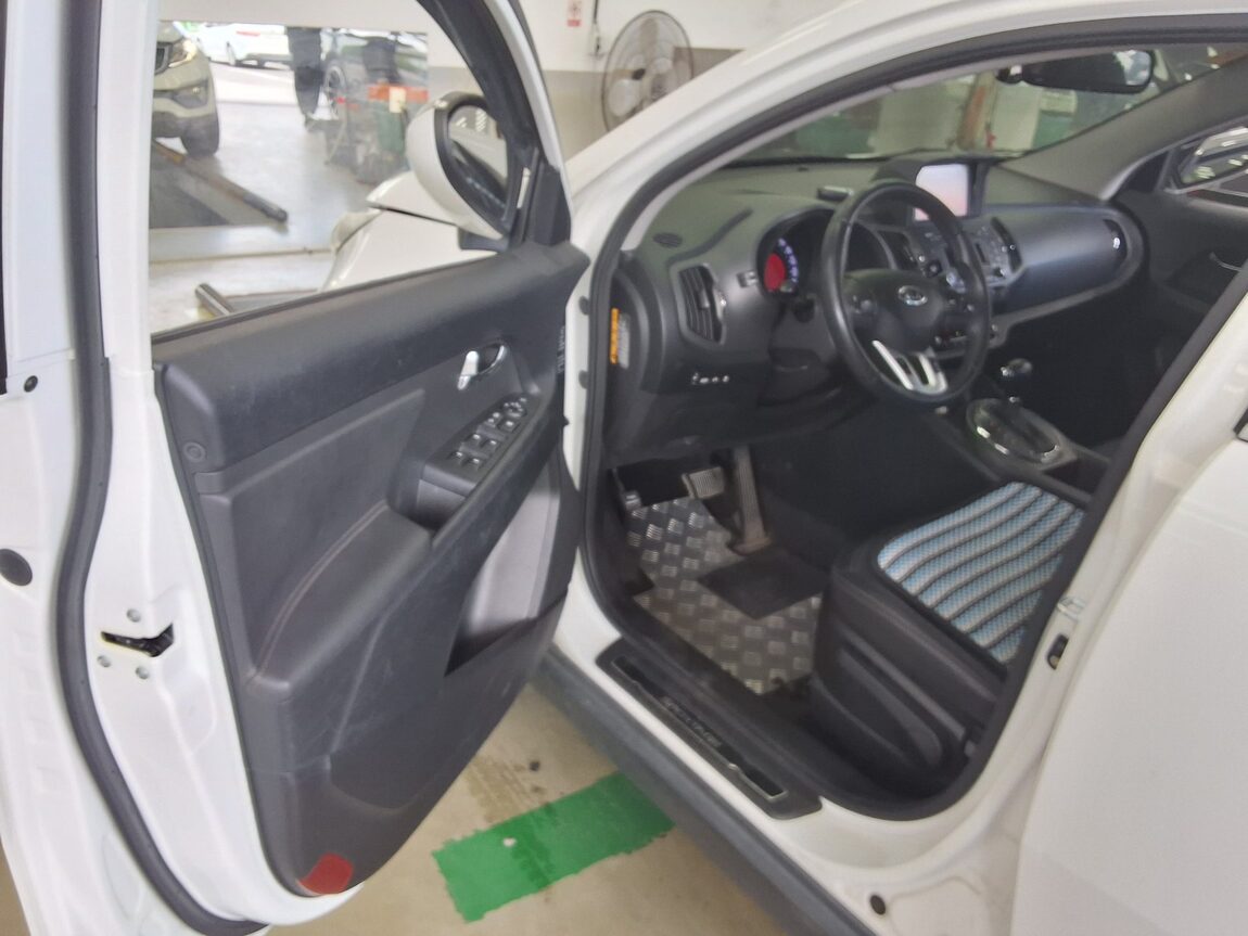 KIA SPORTAGE R DIESEL R2.0 2WD TLX PREMIUM 2011 - zdjęcie 10